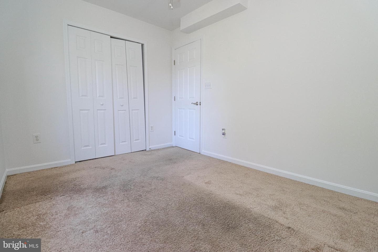 3661 2nd Avenue photo 8