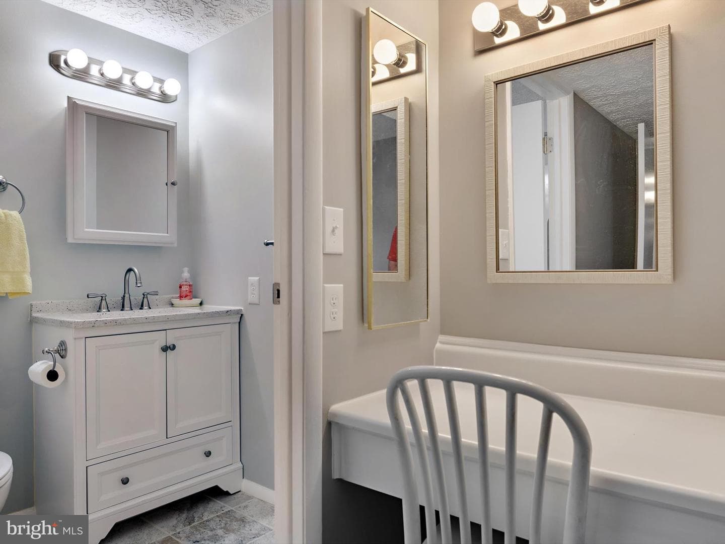 8048 Abbey Court #m photo 16