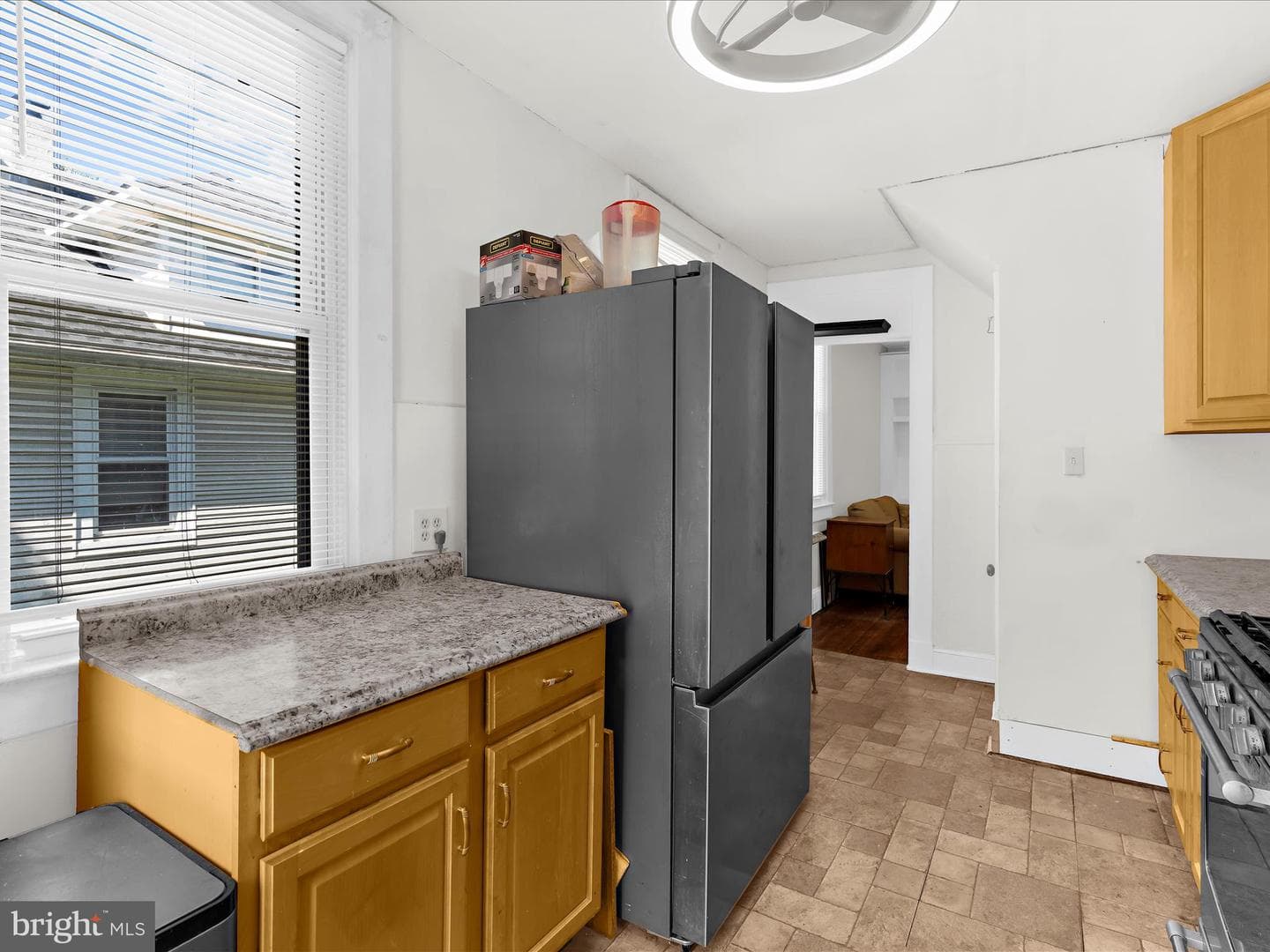 705 Church Street photo 16