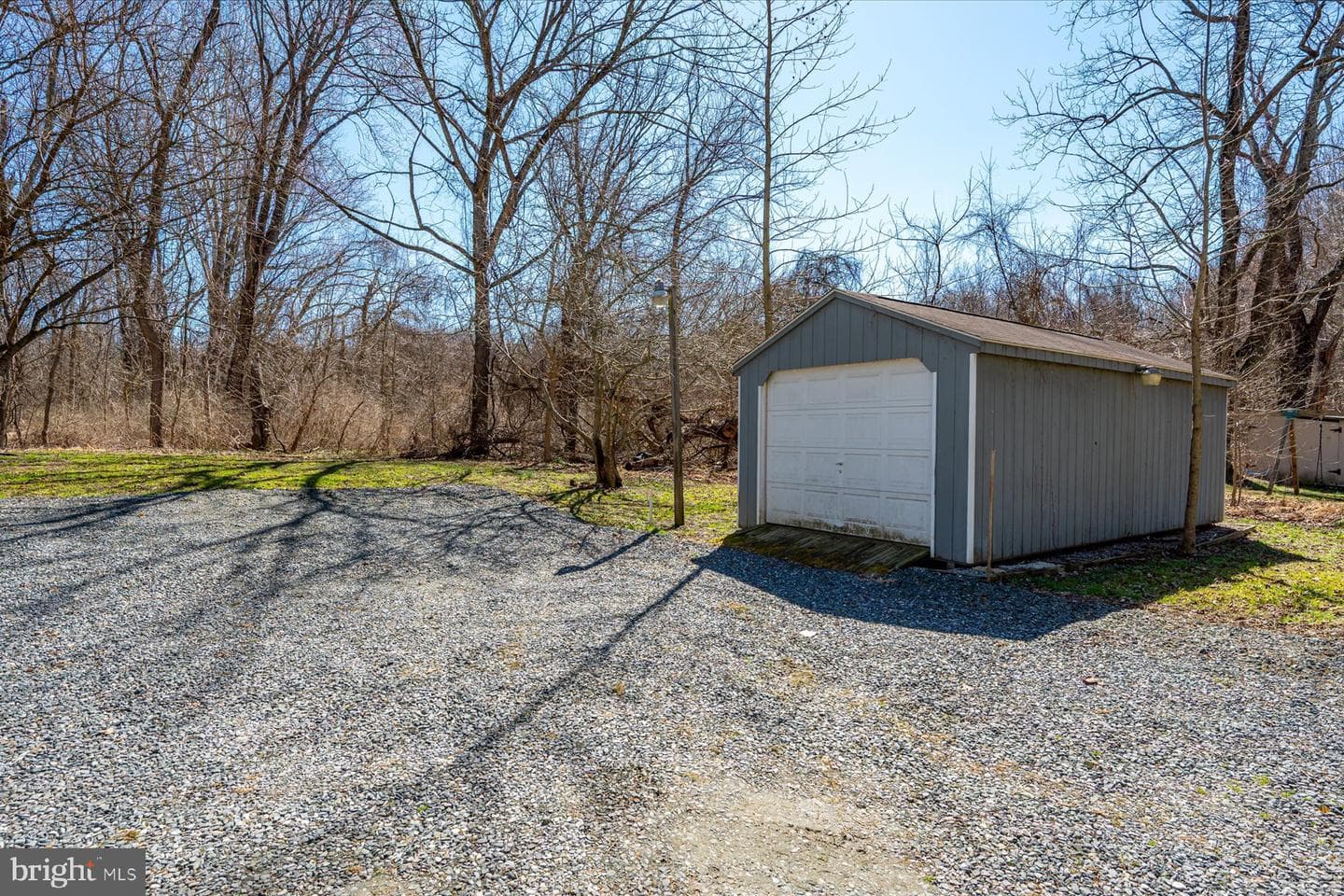 1400 Lower View Court photo 5