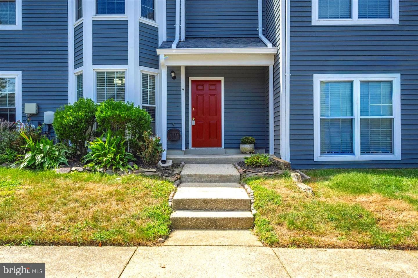 4 Mizzen Court photo 2