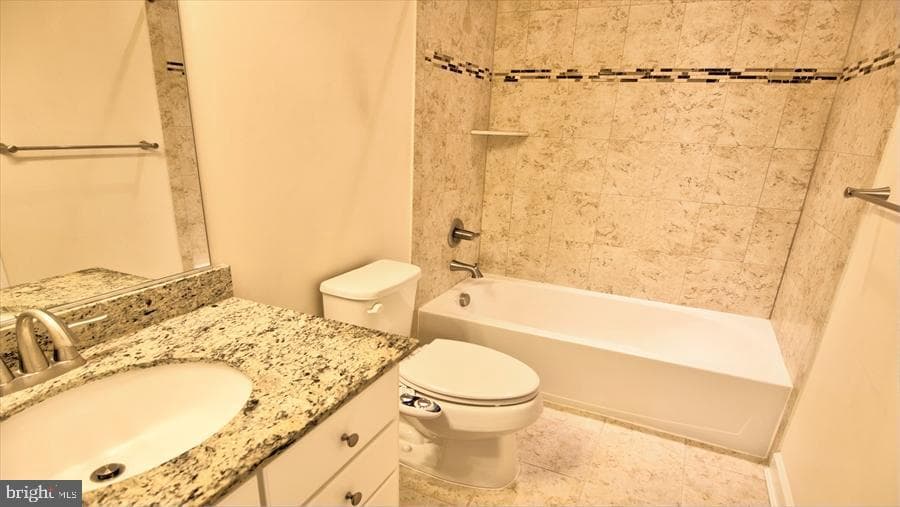 7652 Telamon Way photo 8
