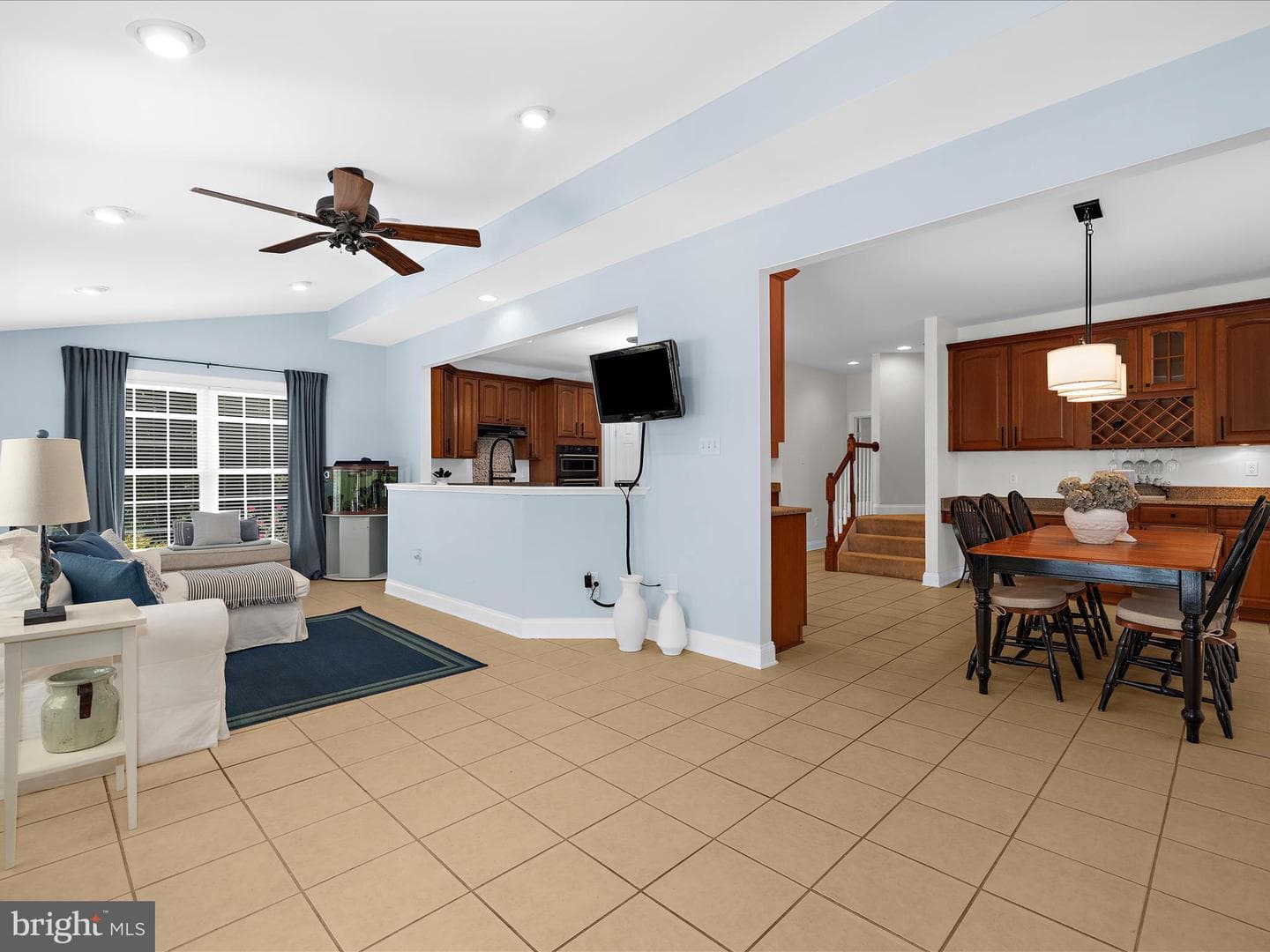 8427 Turnhouse Court photo 40