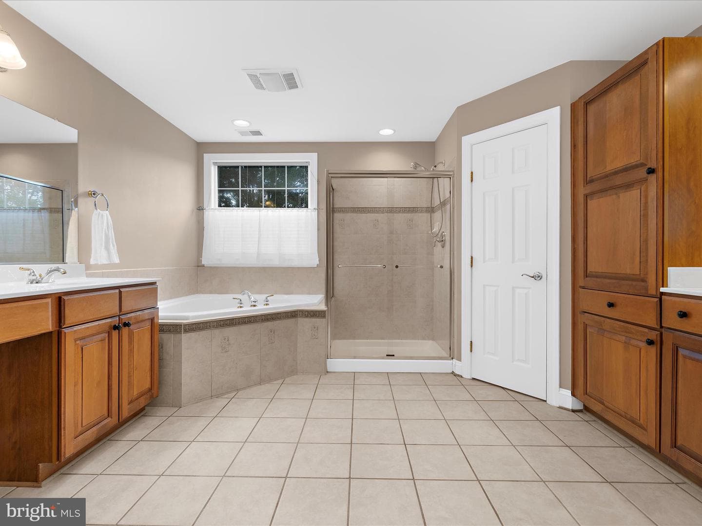 8427 Turnhouse Court photo 50