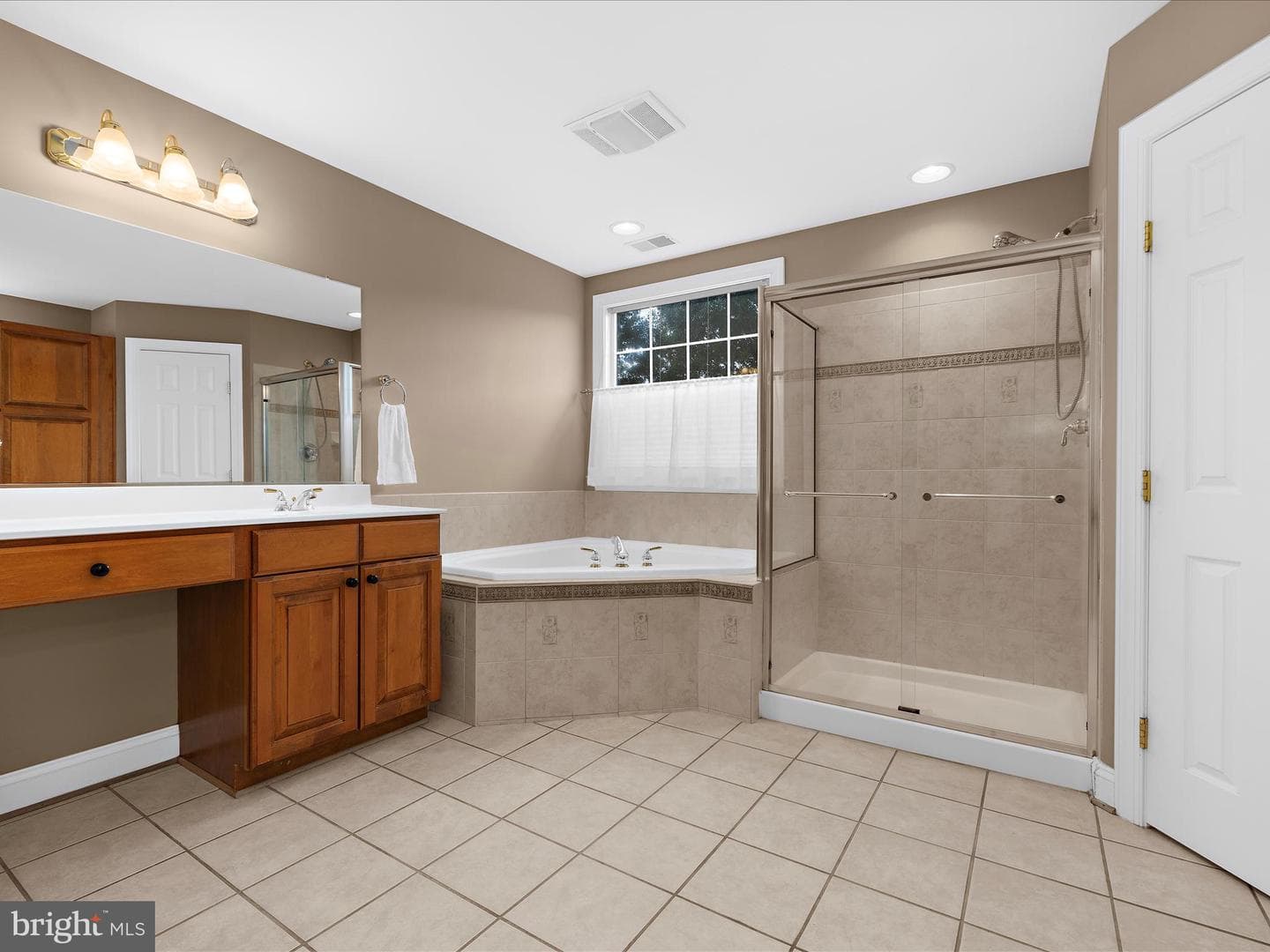 8427 Turnhouse Court photo 51