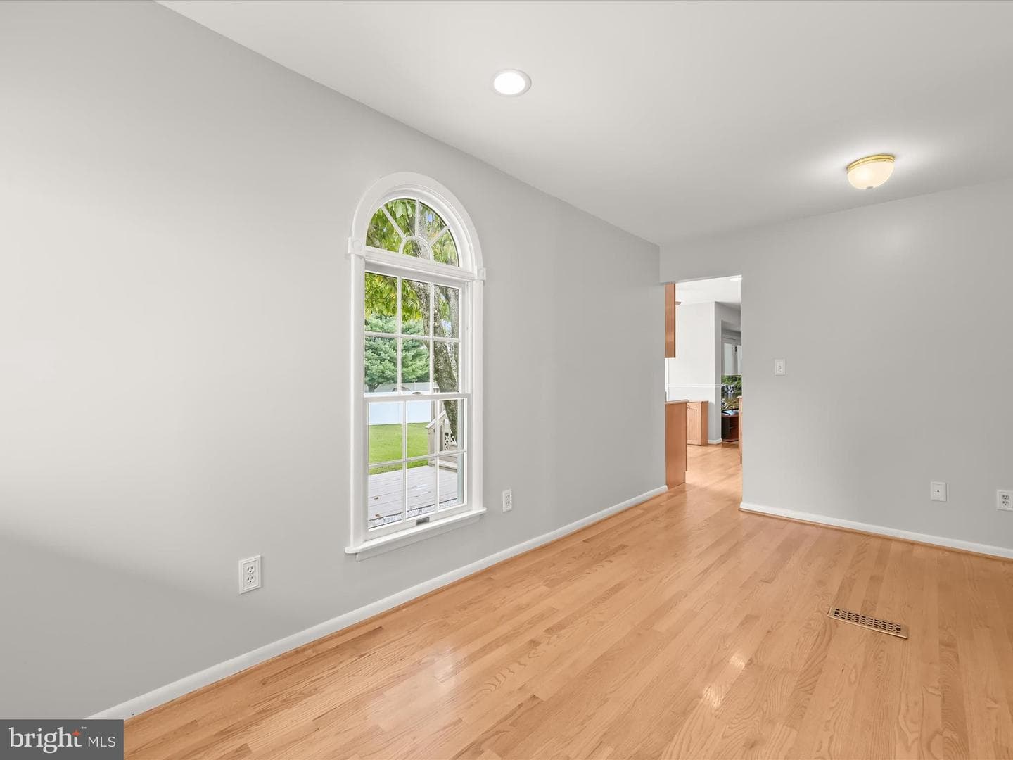 7911 Red Globe Court photo 24