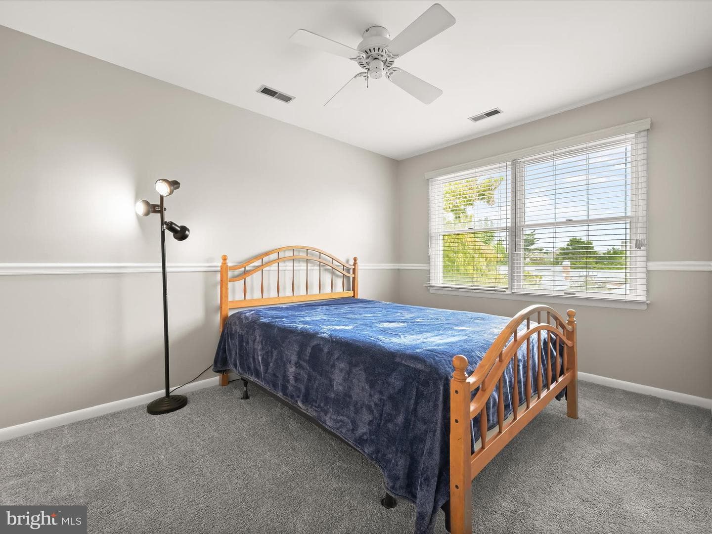 7911 Red Globe Court photo 32