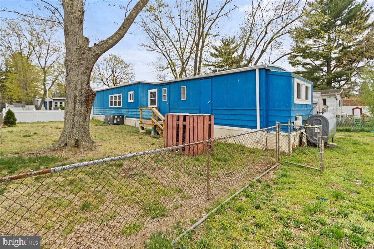4748 Flanders Lane #k photo 17