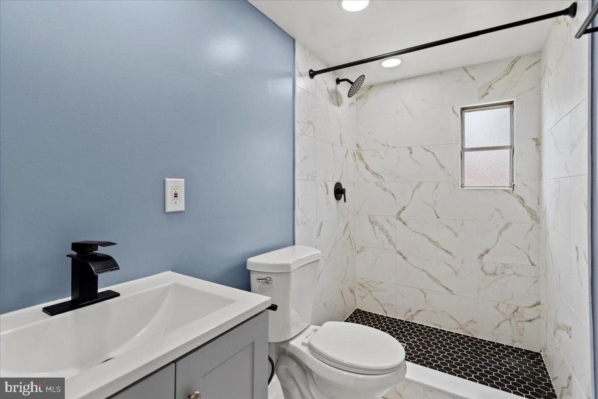 4748 Flanders Lane #k photo 9