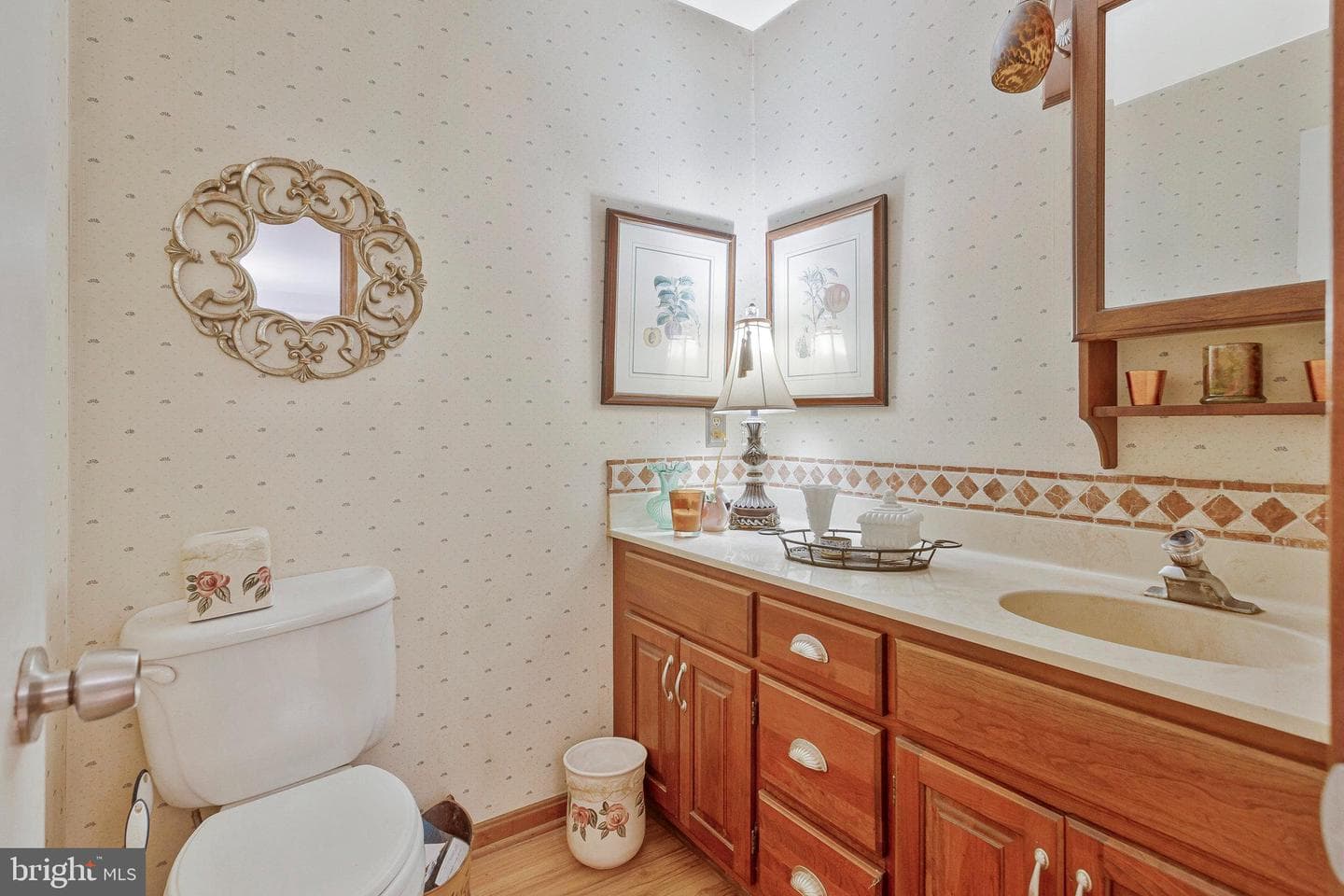 3886 Greenmeadow Lane photo 11