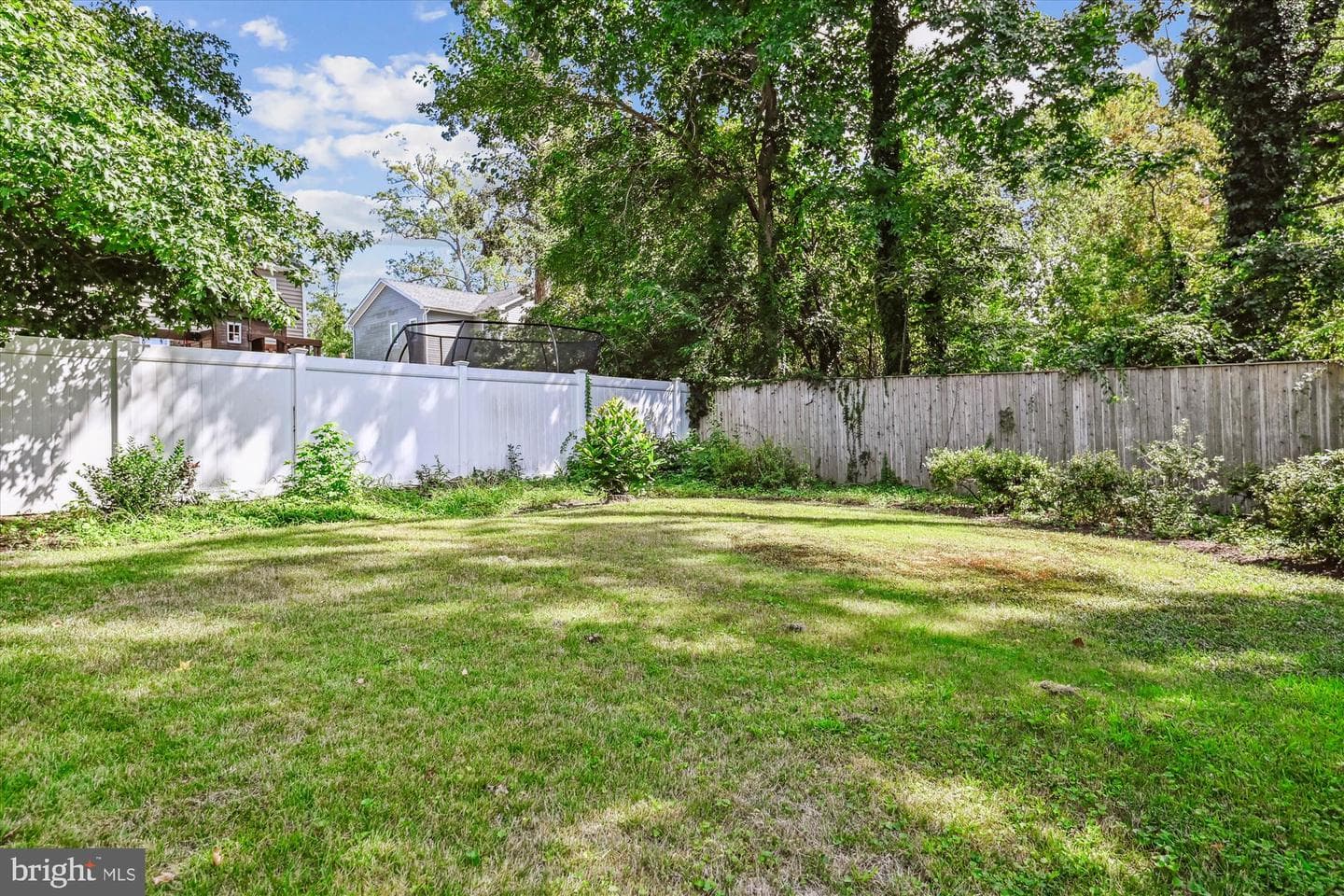 289 Hillsmere Drive photo 20