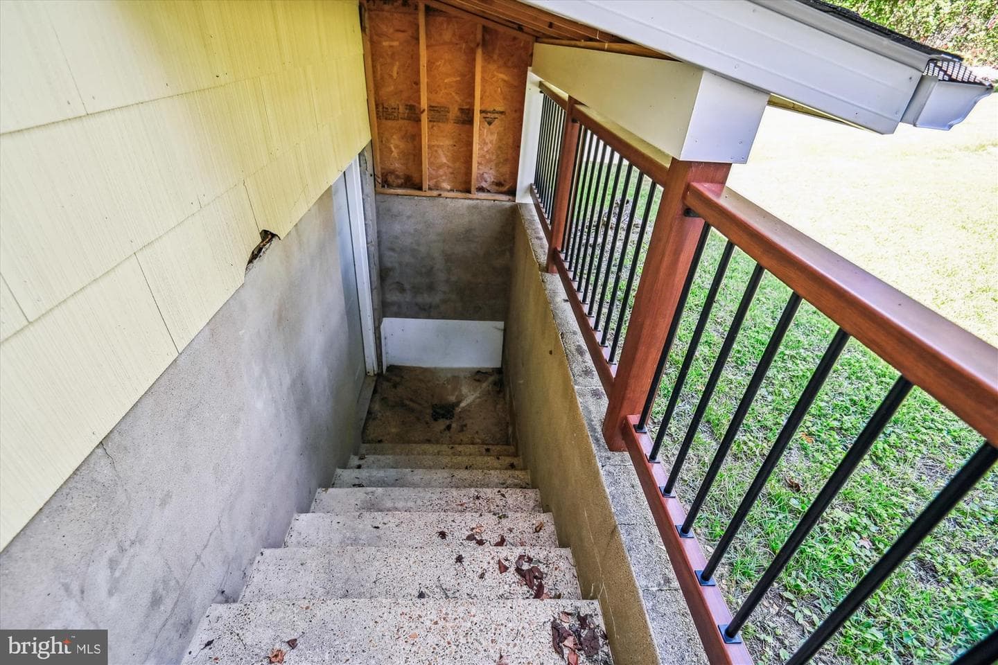 289 Hillsmere Drive photo 22