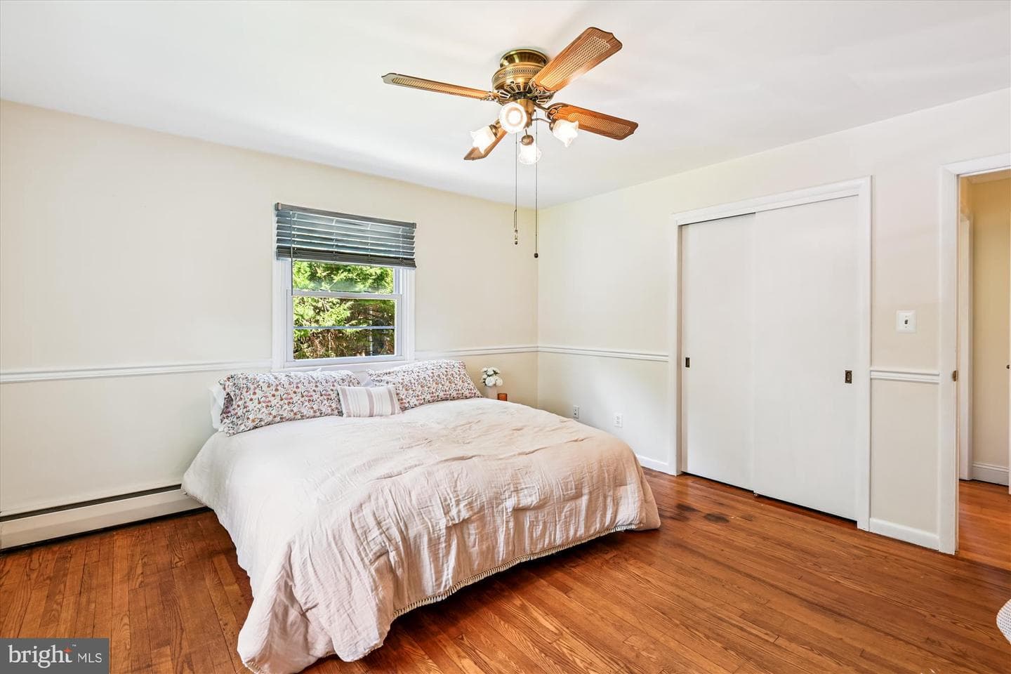 289 Hillsmere Drive photo 9