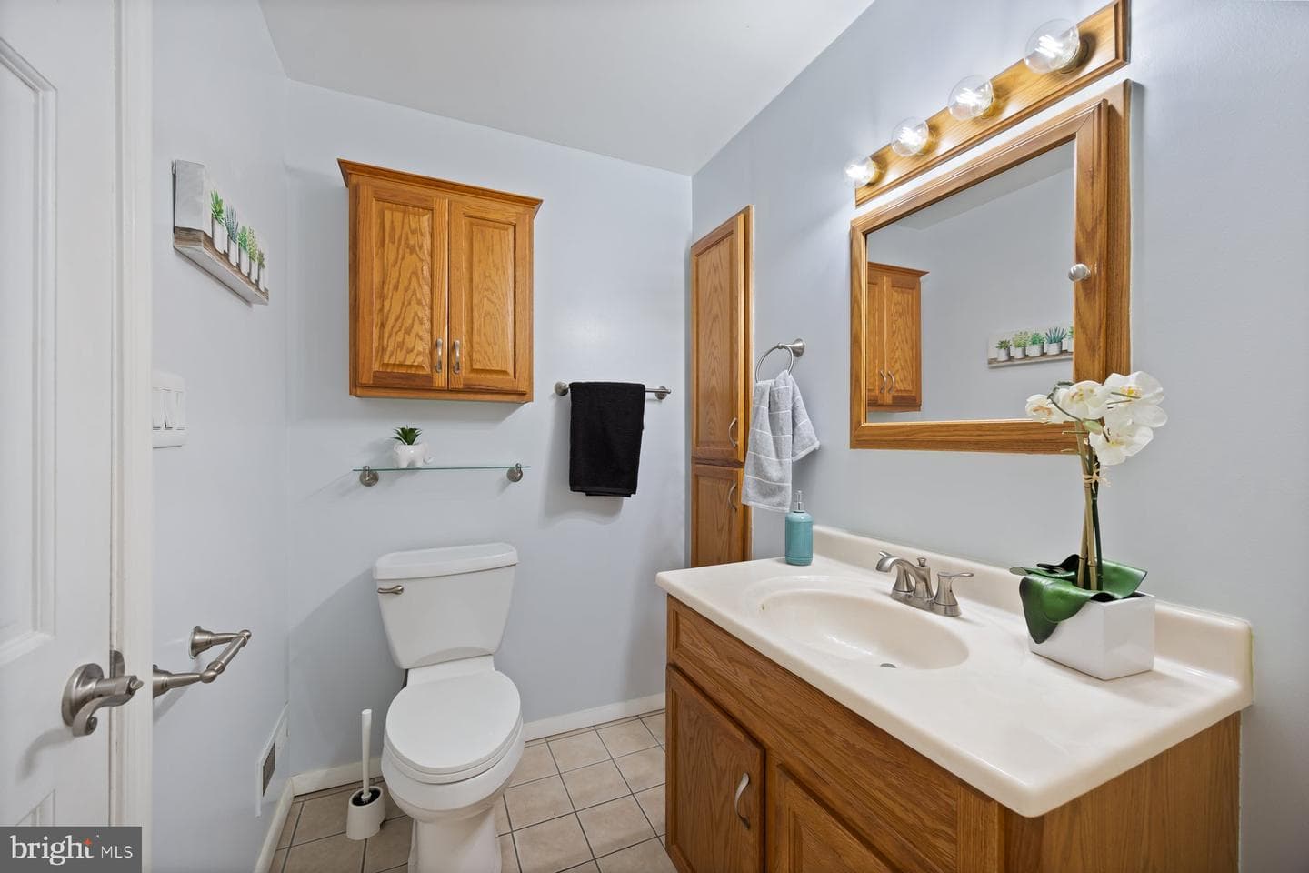 1103 Lotus Avenue photo 24