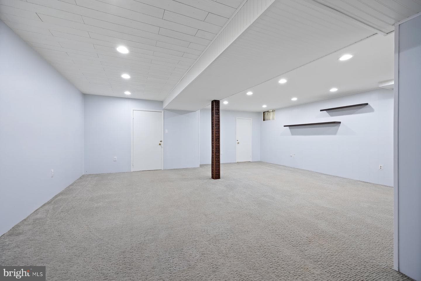 1103 Lotus Avenue photo 26