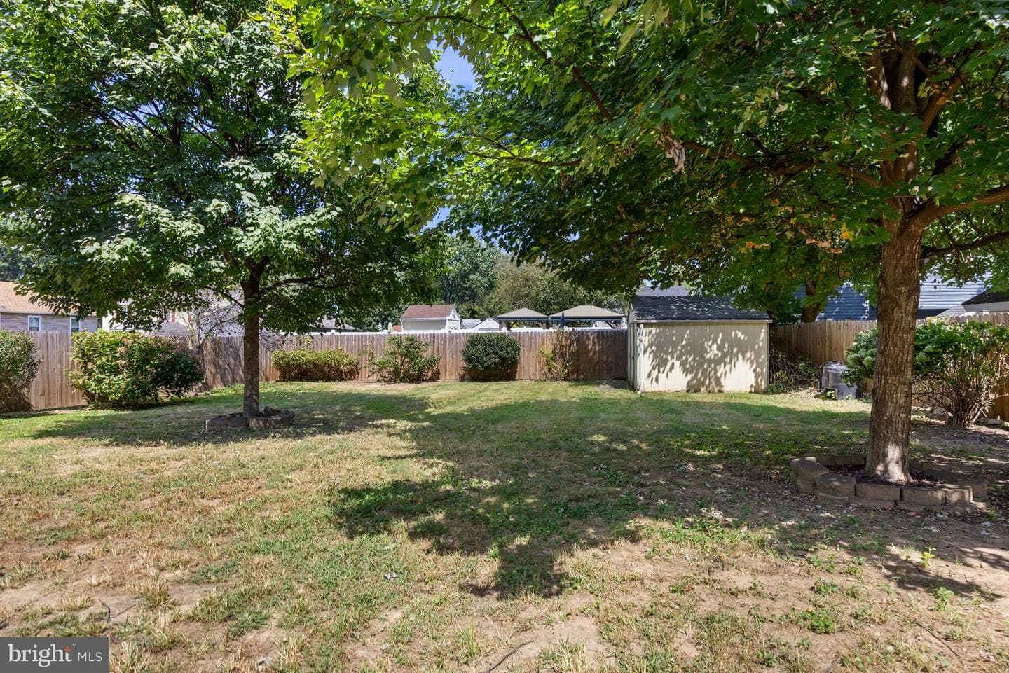 1103 Lotus Avenue photo 29