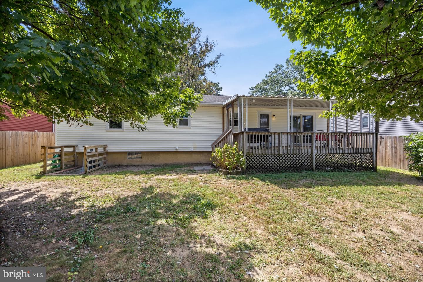 1103 Lotus Avenue photo 31