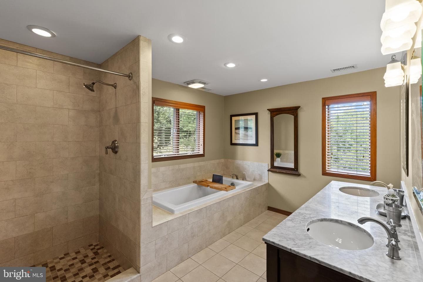 210 Providence Road photo 15