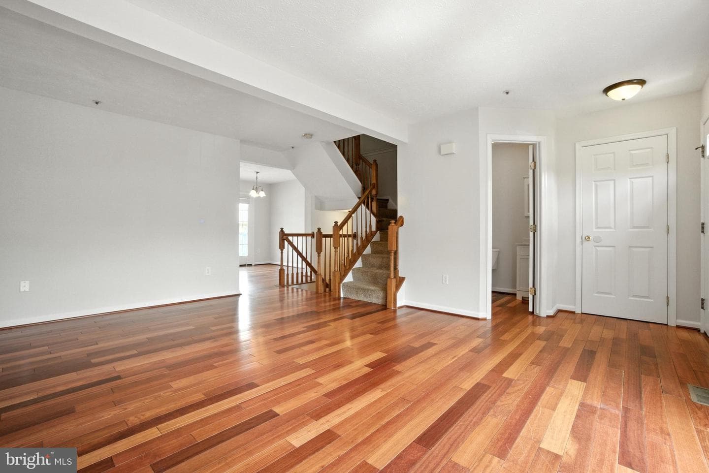 107 Foxview Drive photo 7