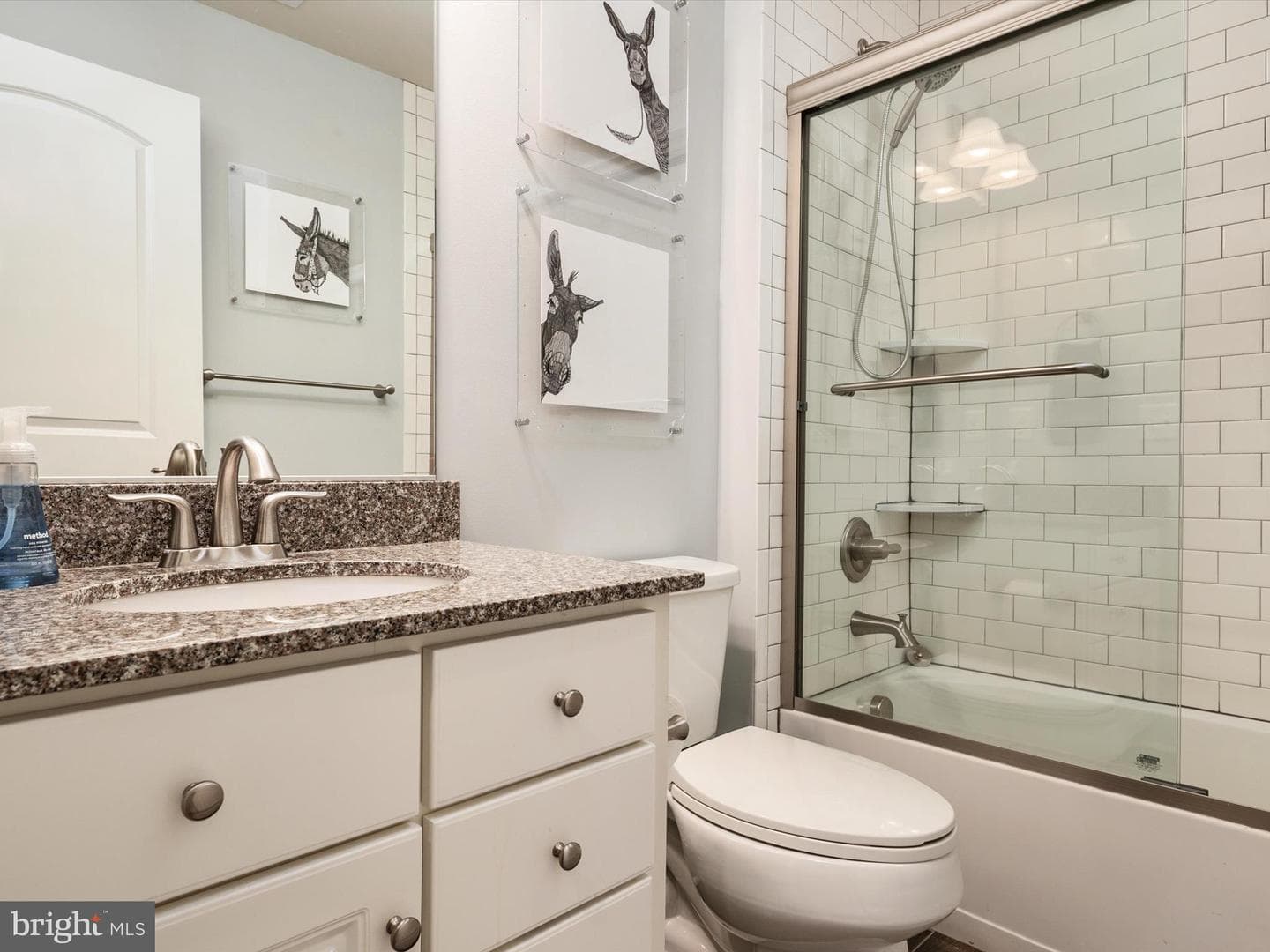 147 Merrimack Way photo 10