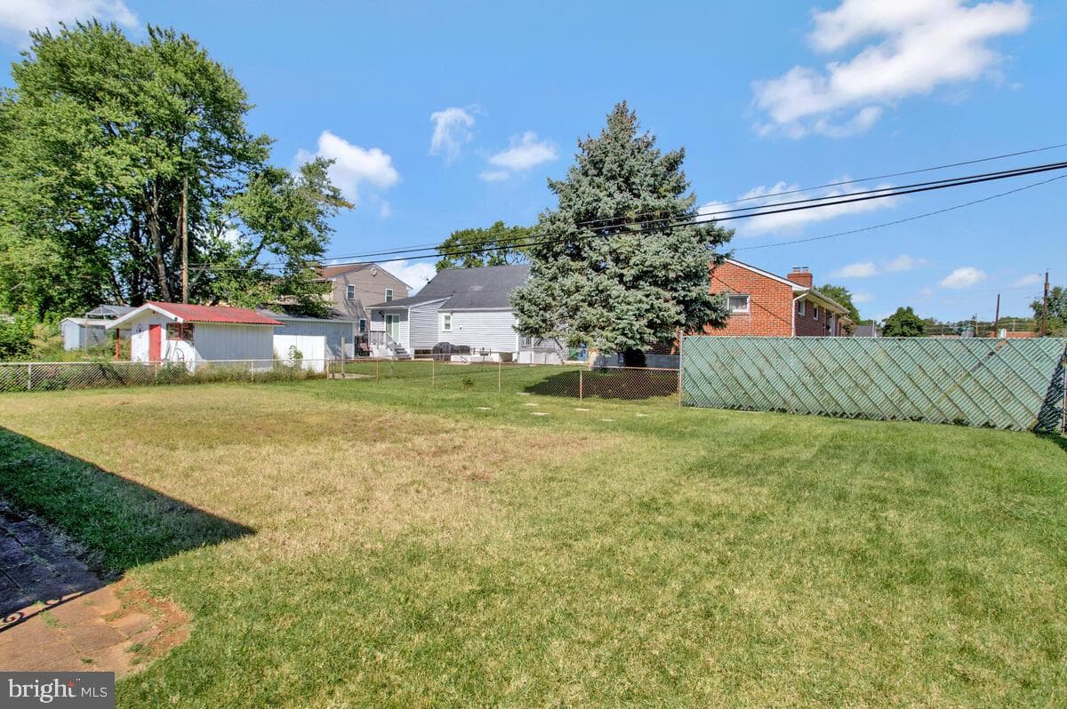 100 Wallace Avenue photo 35