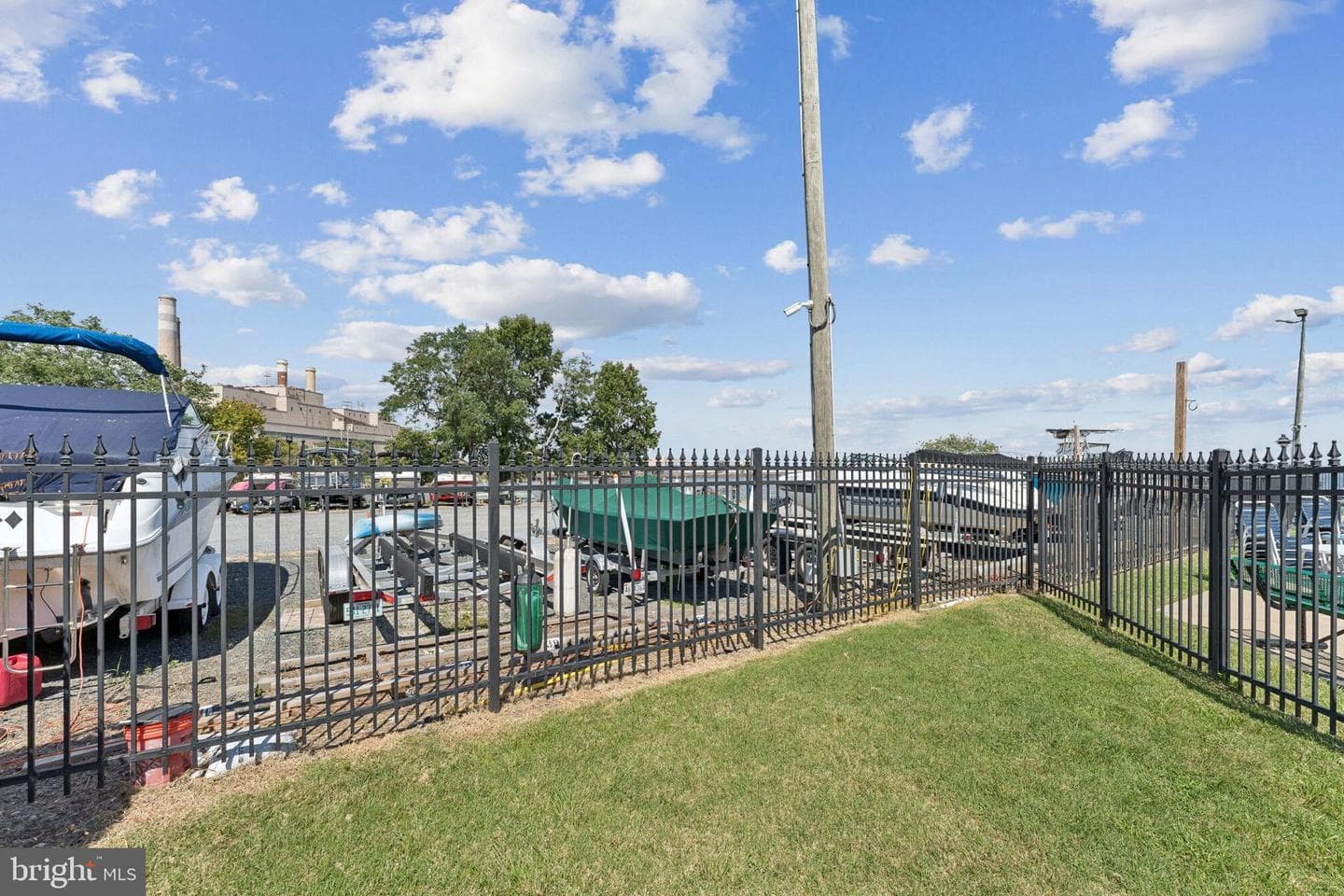 1558 Stoney Beach Way photo 35