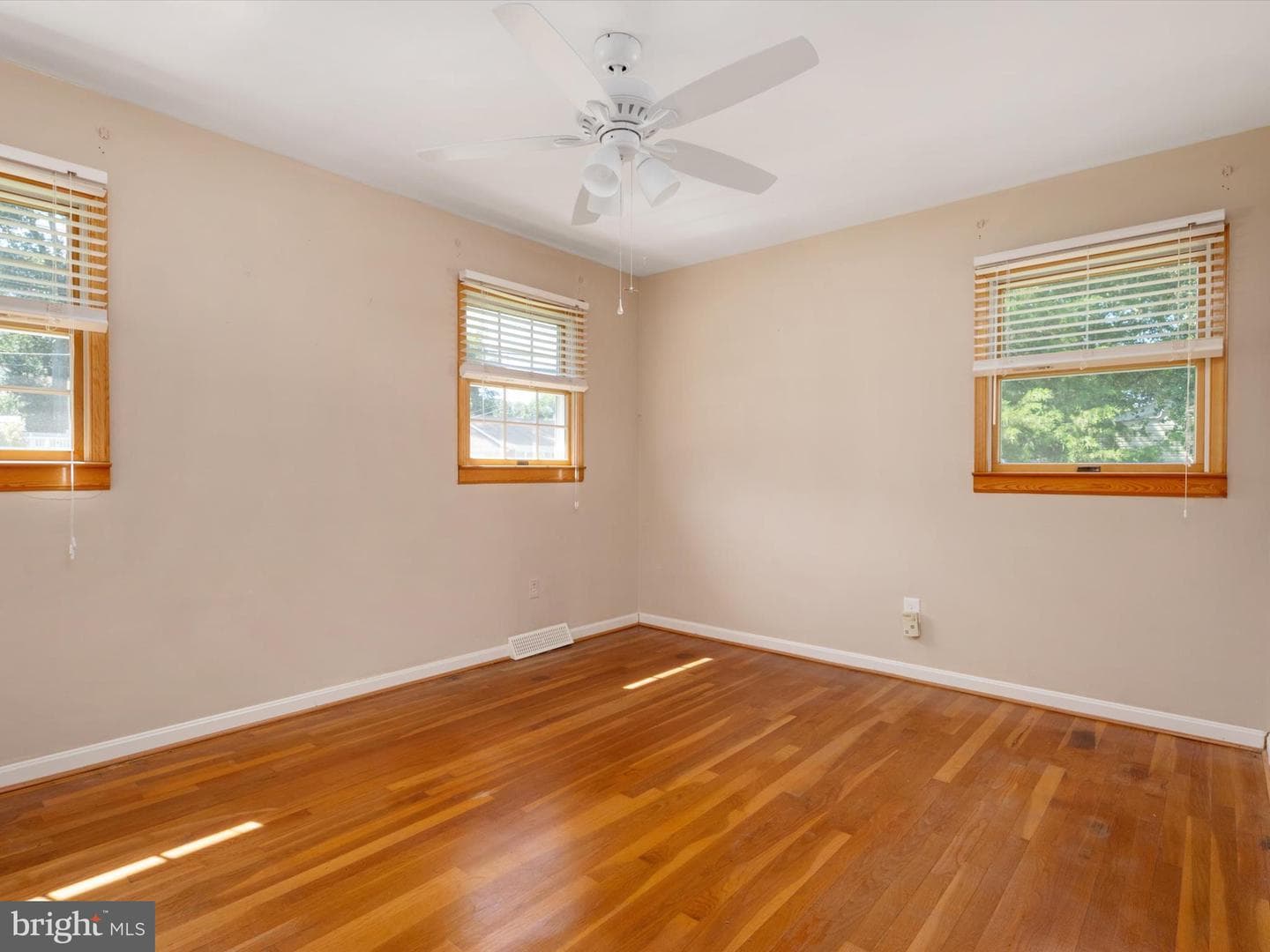 726 215th Street photo 17