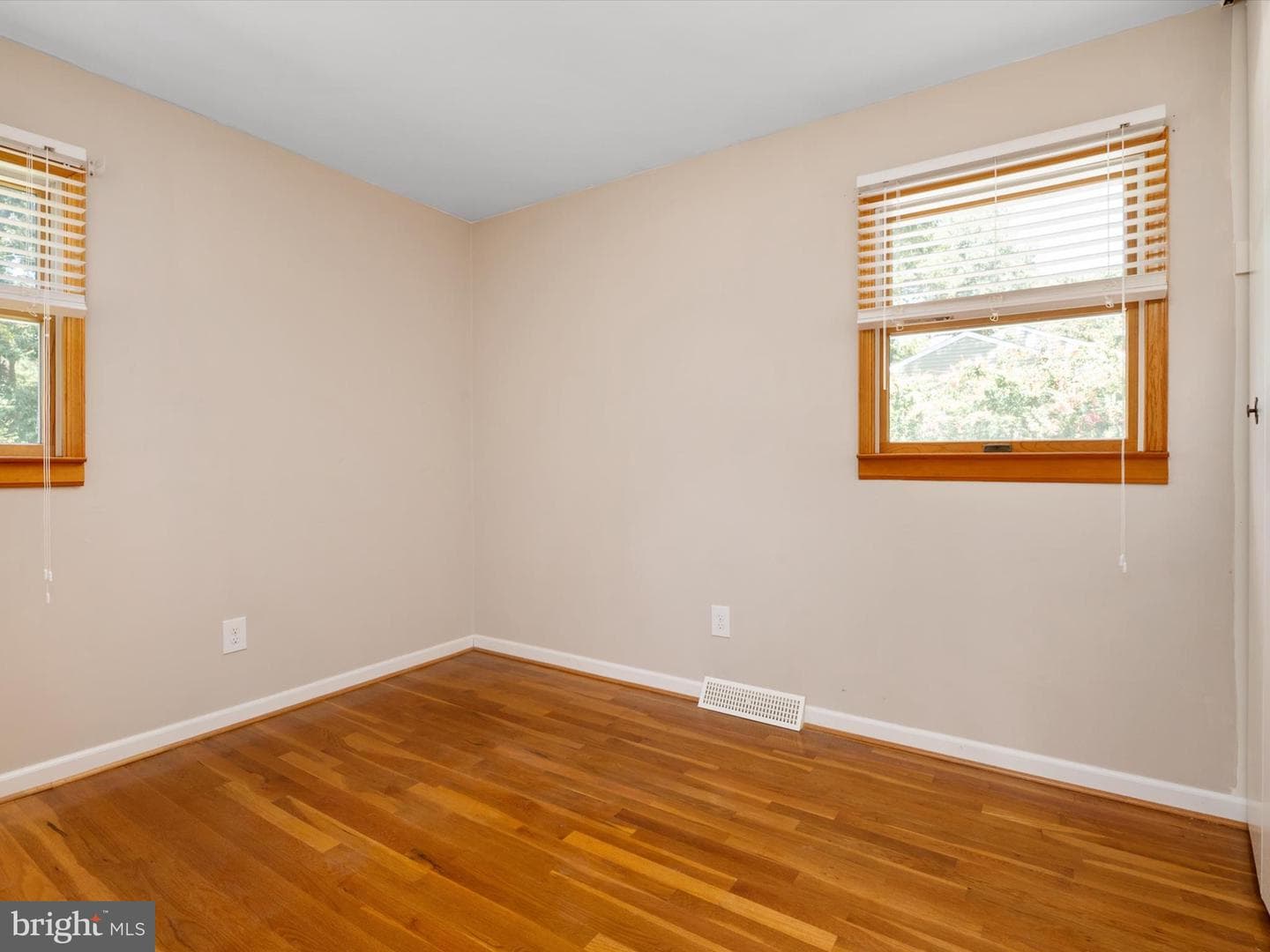 726 215th Street photo 20