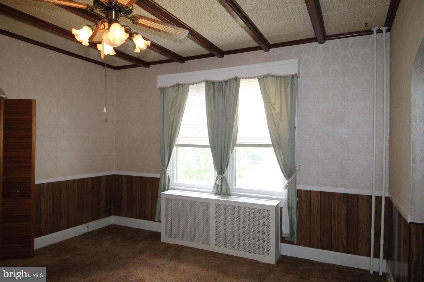 305 Greenwood Road photo 11