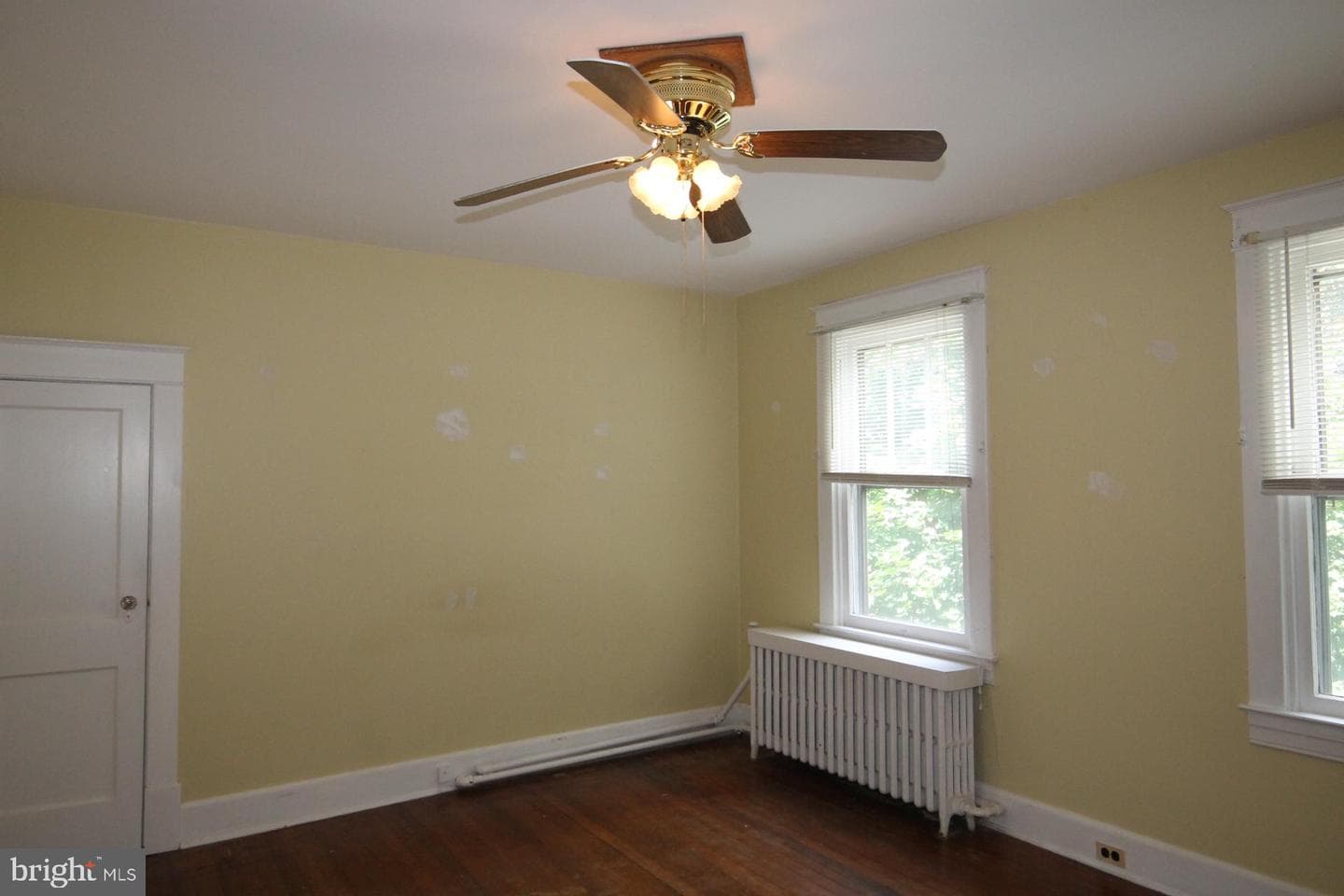 305 Greenwood Road photo 28