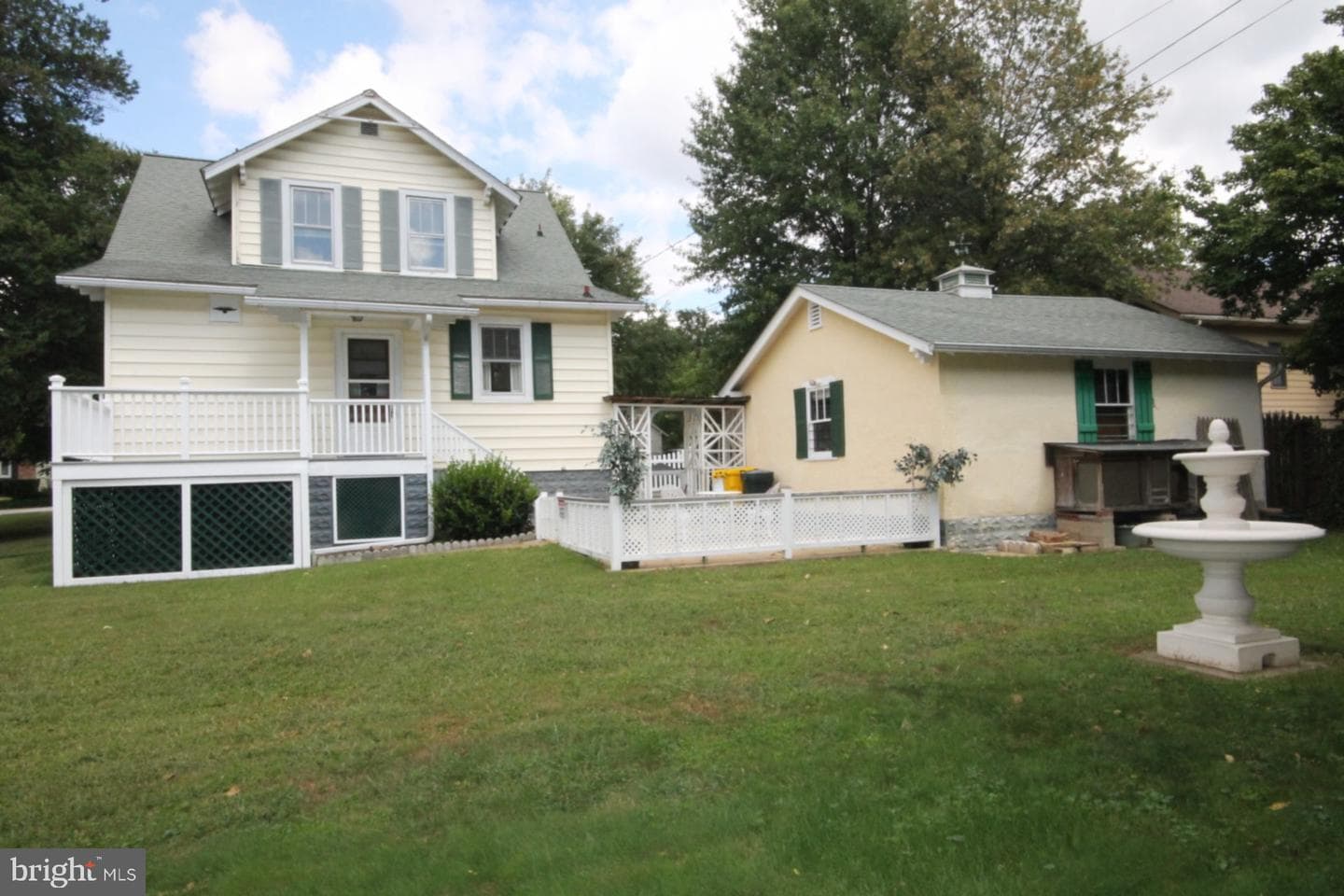305 Greenwood Road photo 36