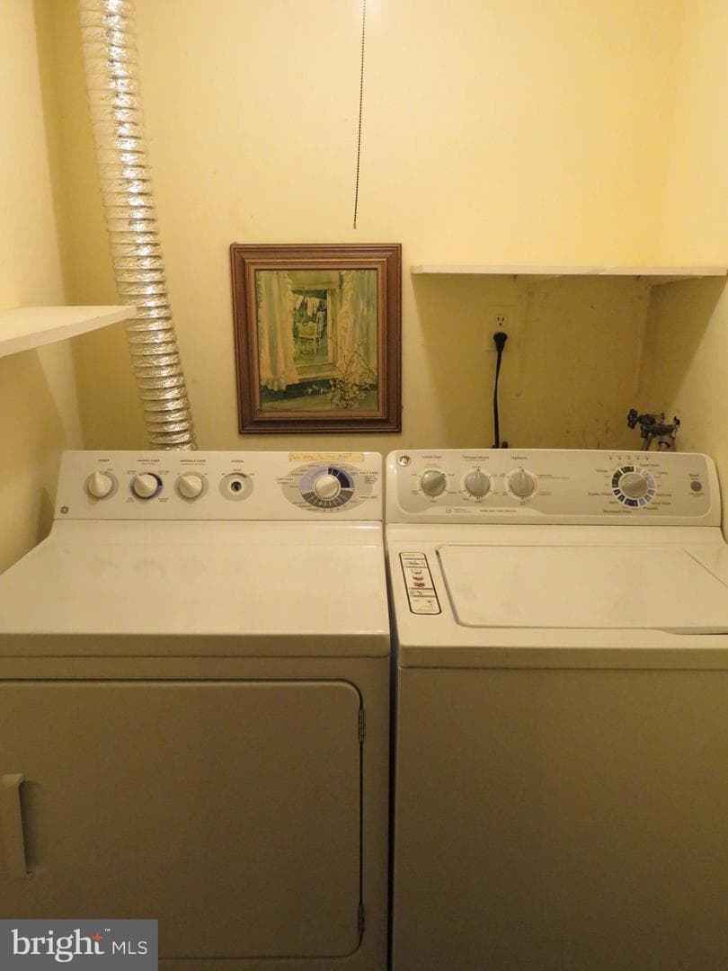 312 Park Hall S photo 25
