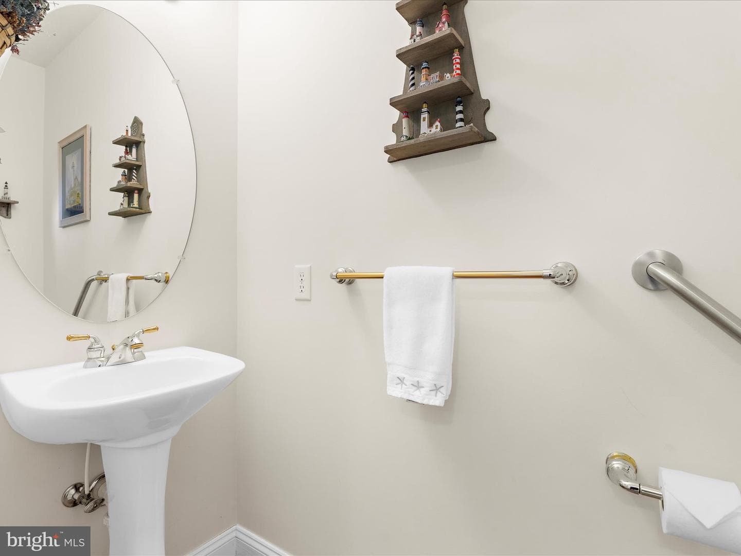 7659 Porcelain Tile Court photo 16