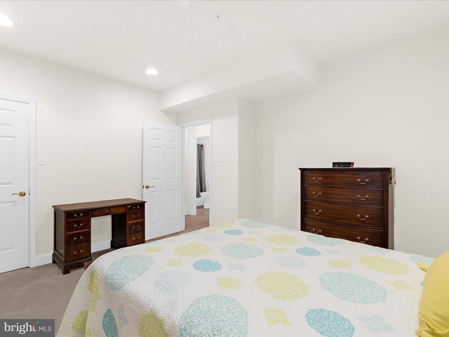 7659 Porcelain Tile Court photo 32