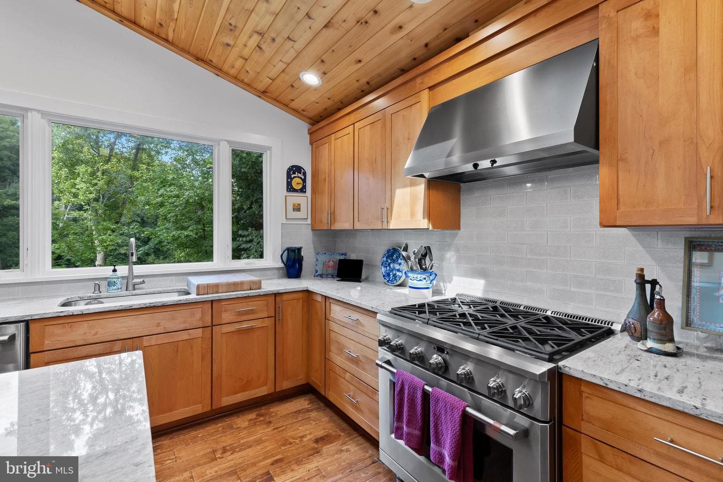 1428 Ravine Way photo 6