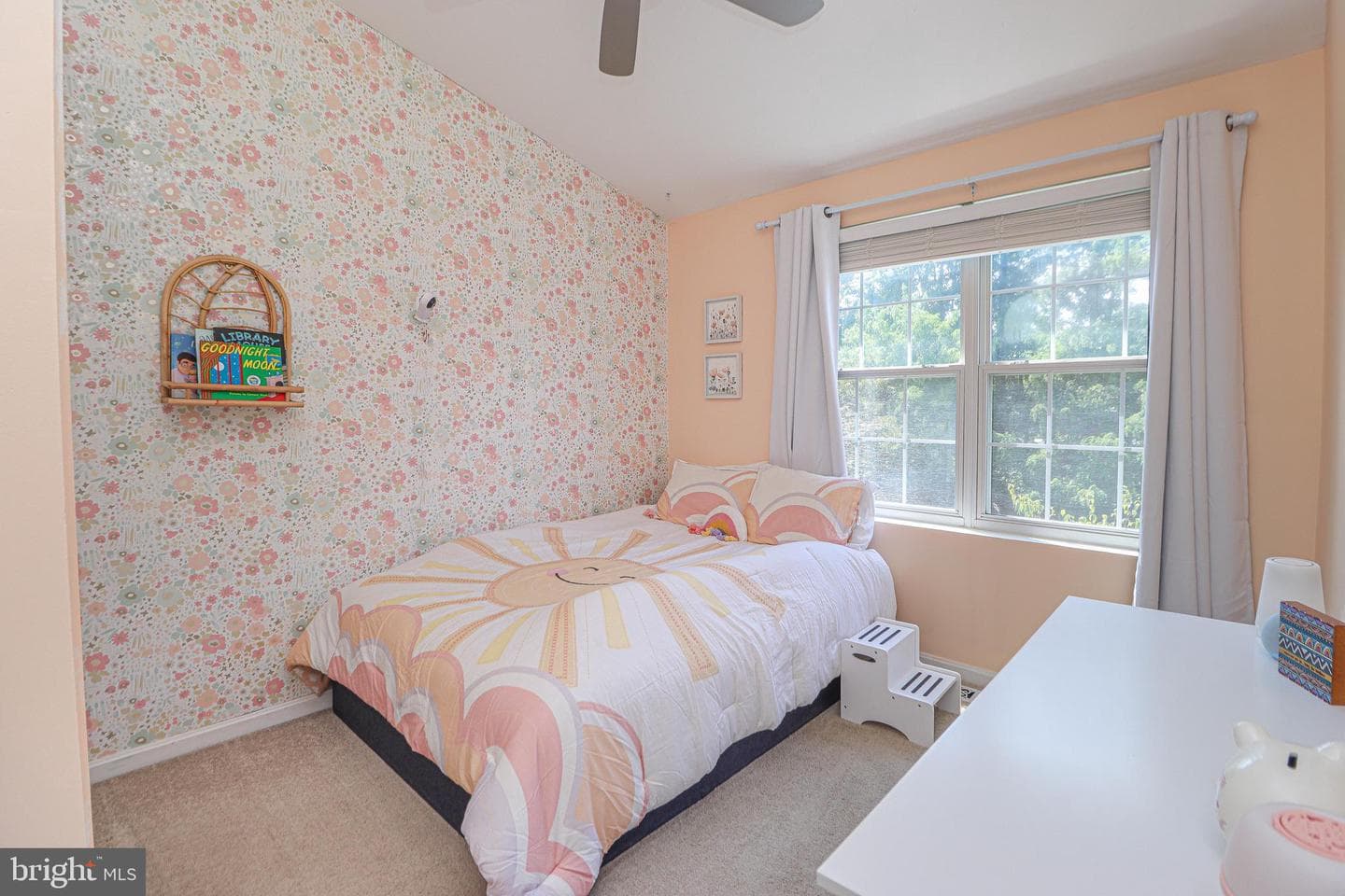 1624 Katheryne Village Square photo 12