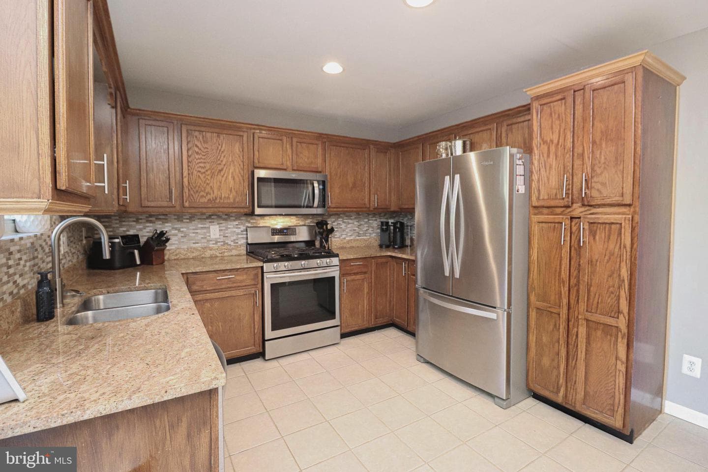 1624 Katheryne Village Square photo 24