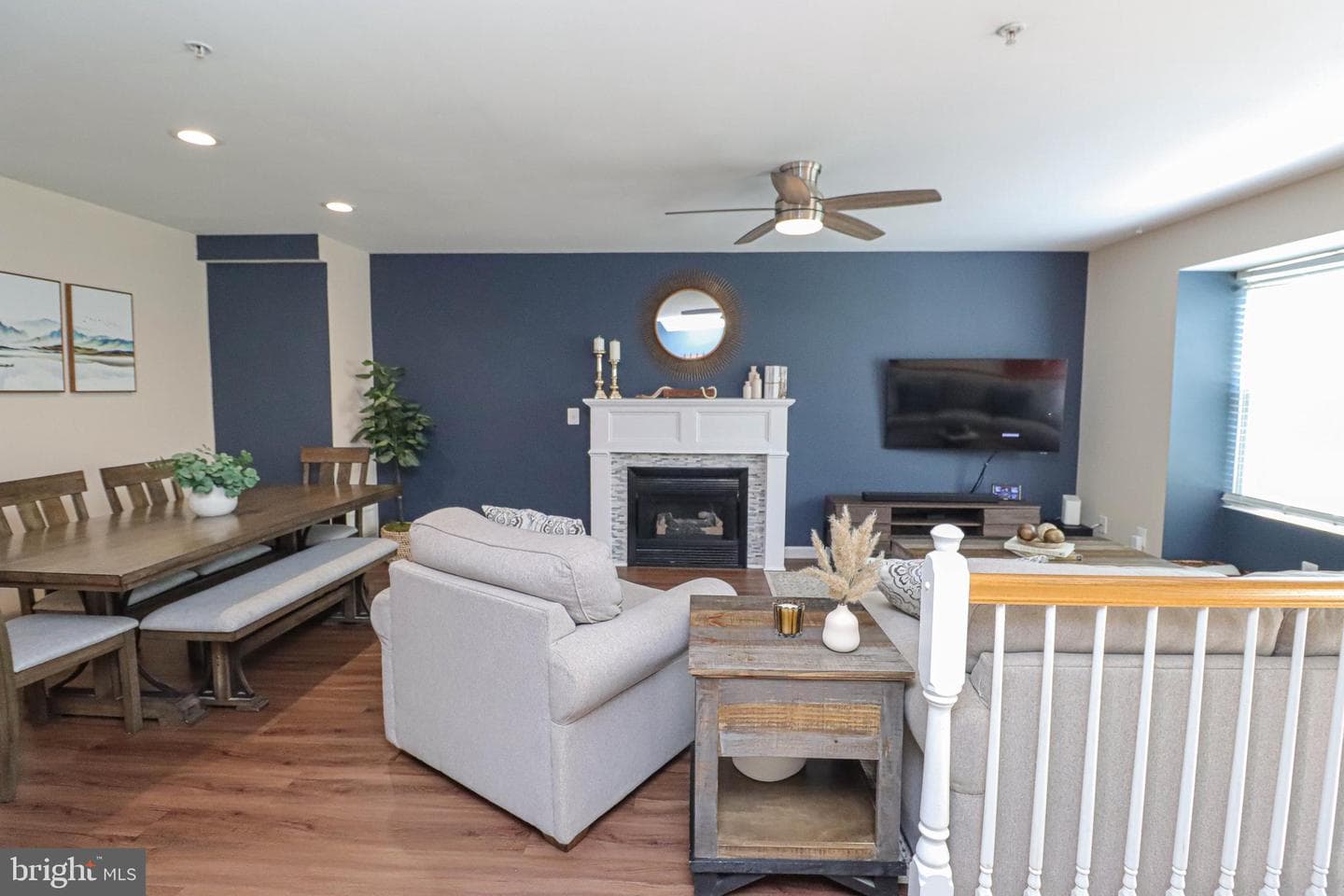 1624 Katheryne Village Square photo 3