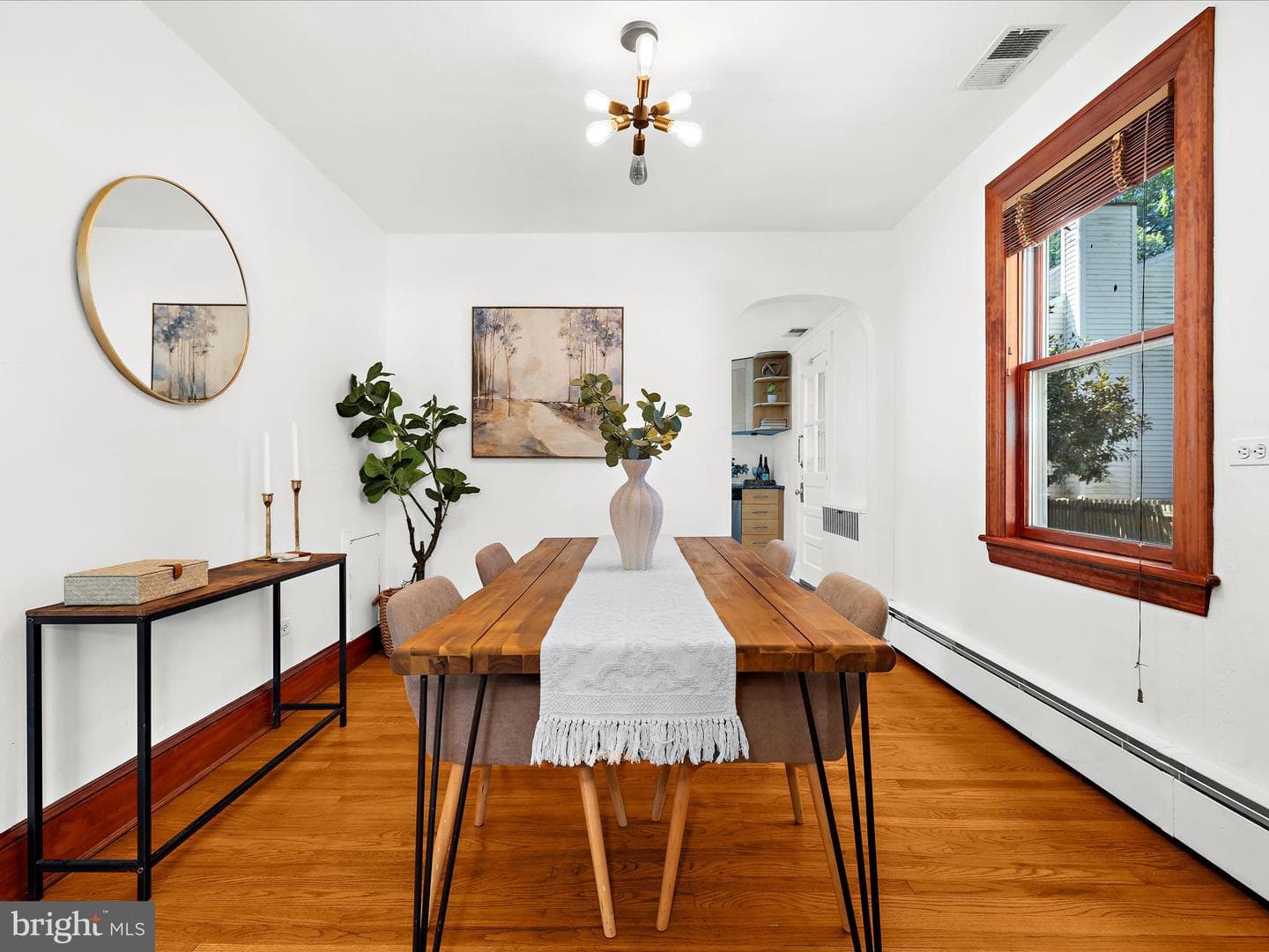 1109 Van Buren Street photo 13