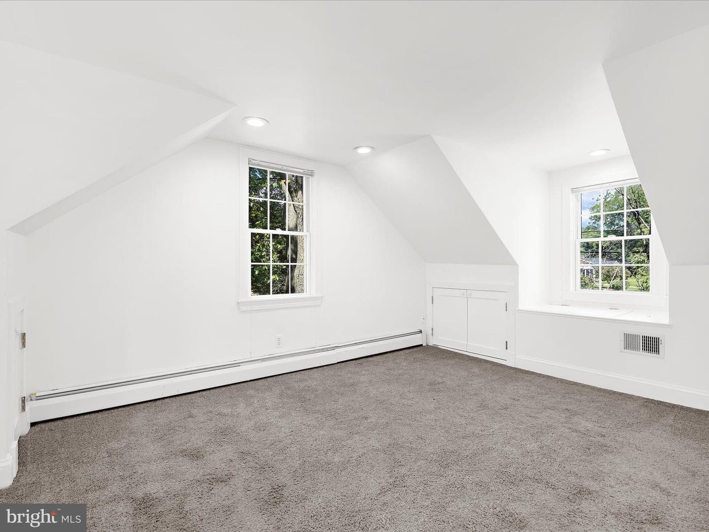 1109 Van Buren Street photo 27