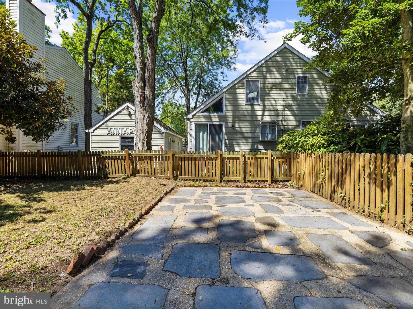 1109 Van Buren Street photo 31