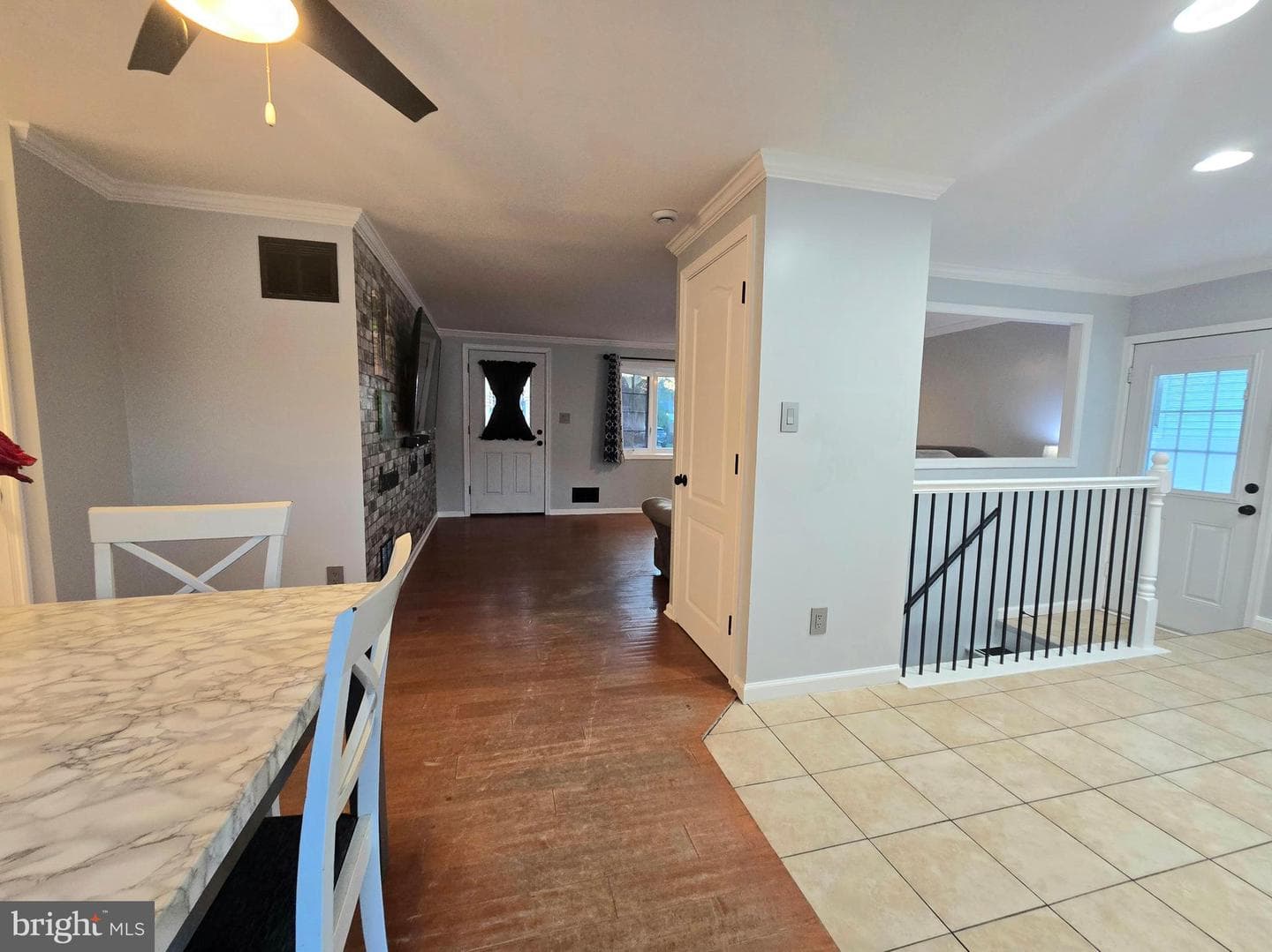 1827 Ridgewick Road photo 4