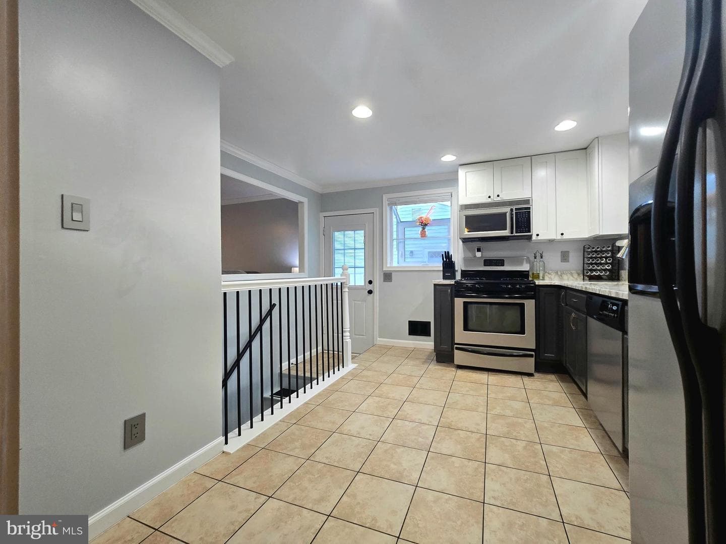 1827 Ridgewick Road photo 5