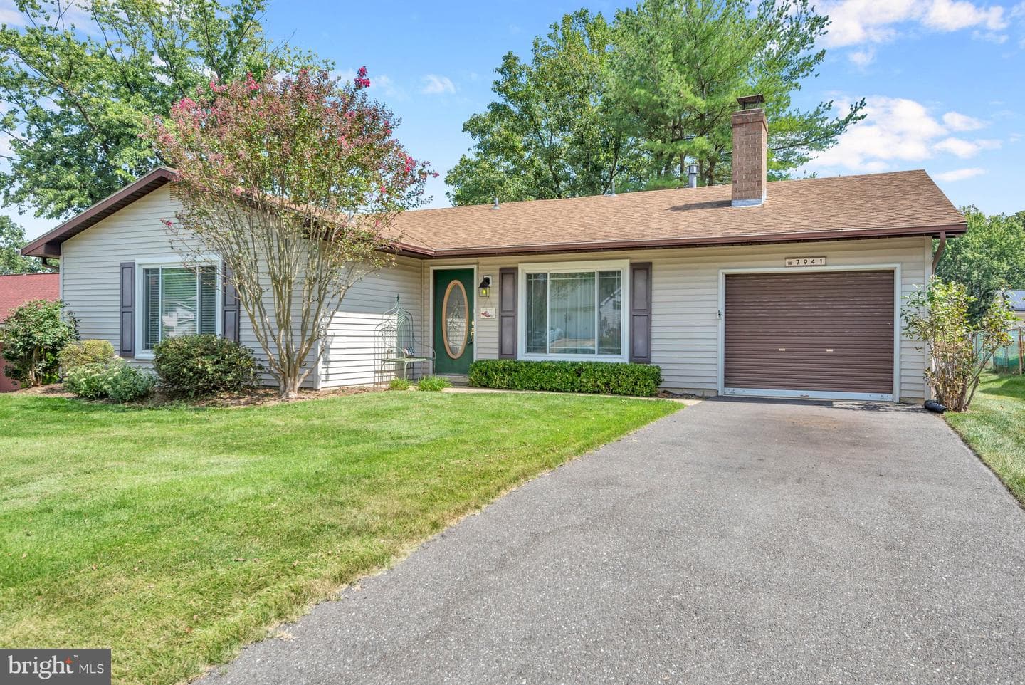 7941 Trafalgar Court photo 13