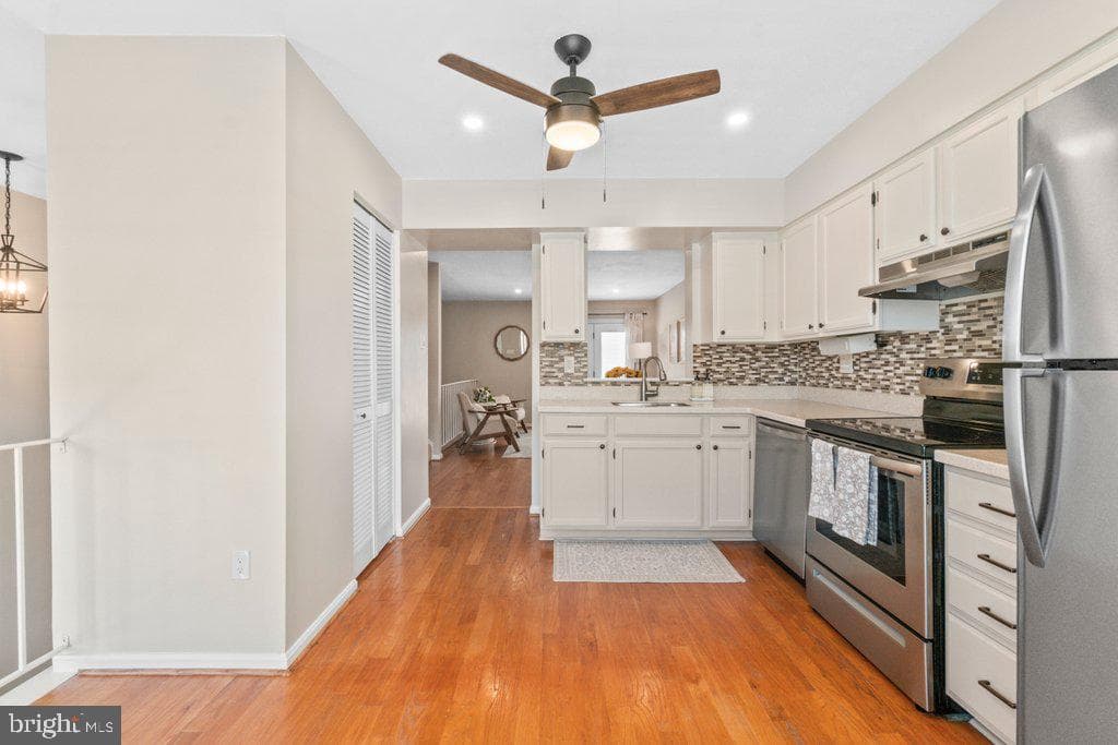 7811 Hidden Creek Way photo 14