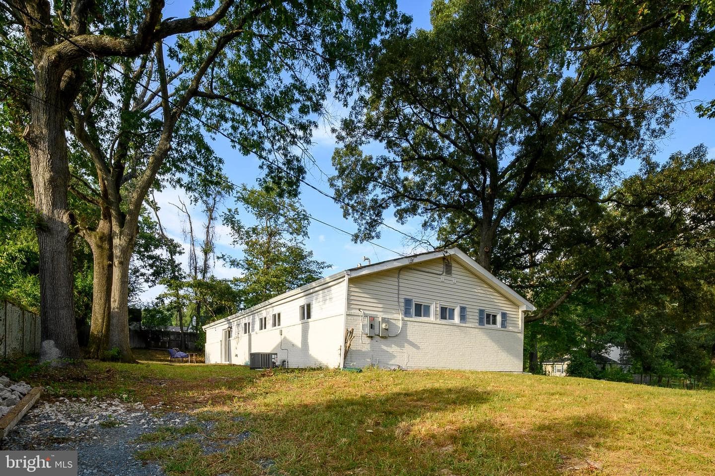 7966 Foster Avenue photo 23