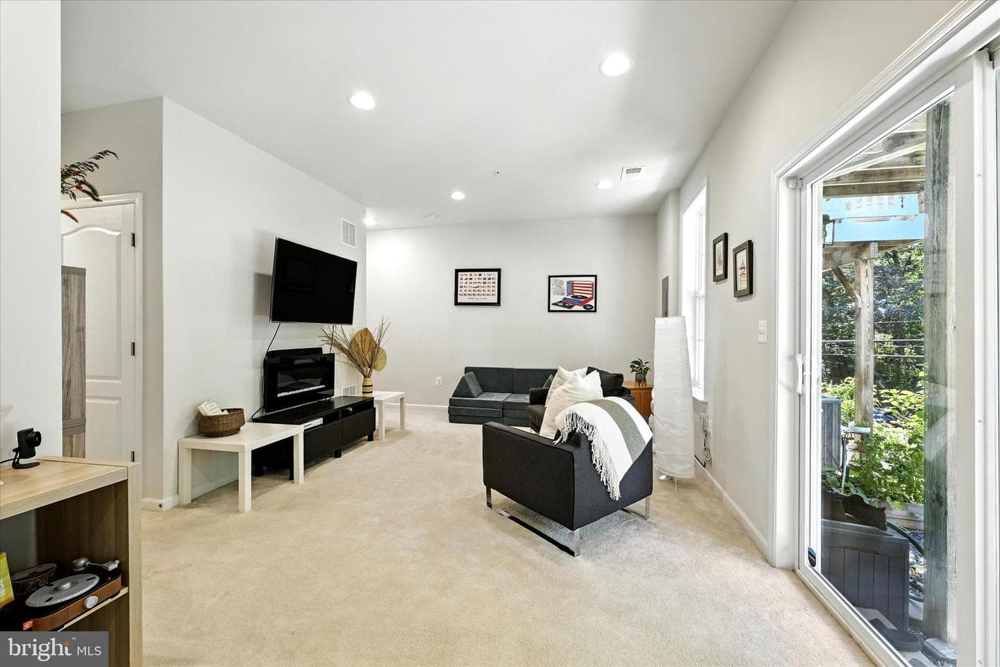 2593 Twin Birch Road photo 2