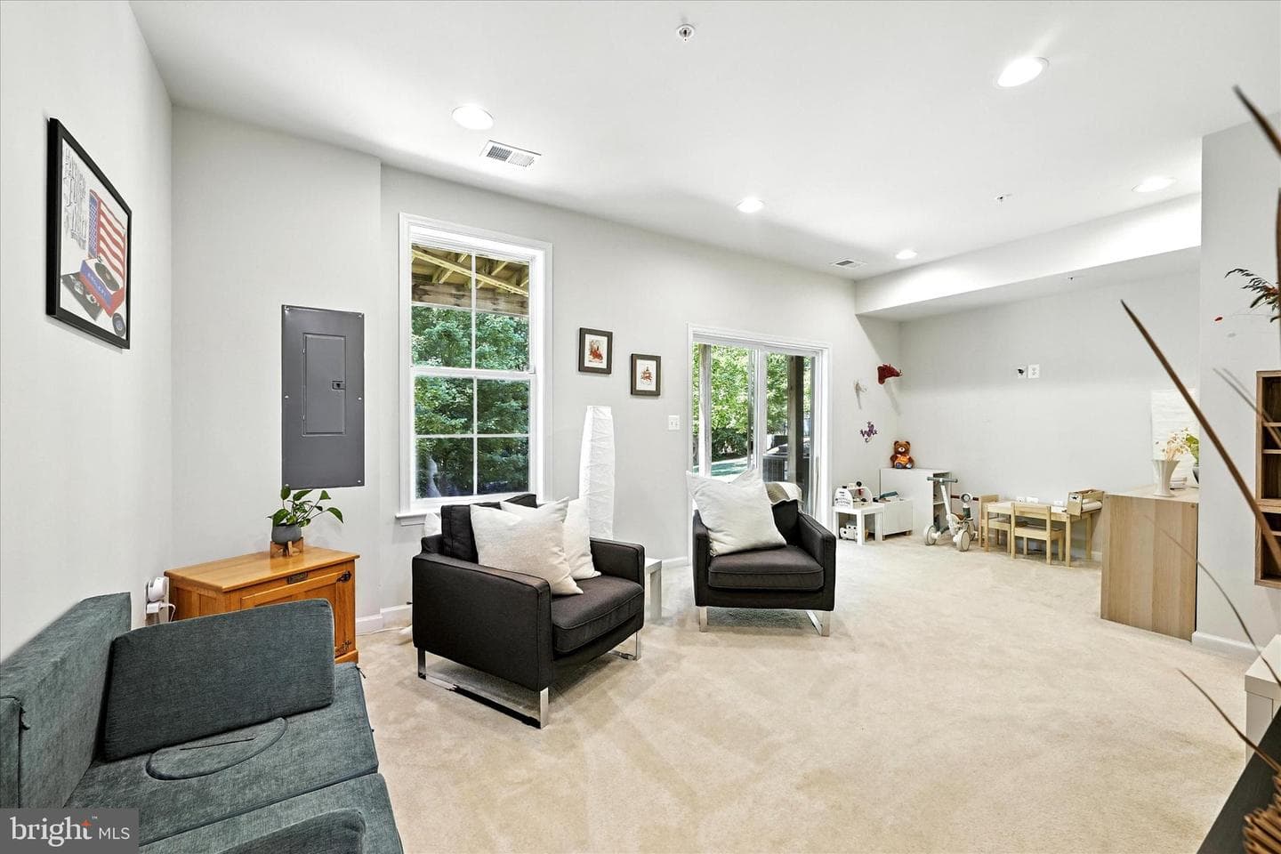 2593 Twin Birch Road photo 3