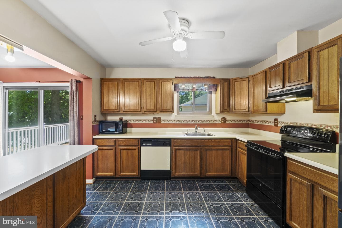 60 Dividing Creek Court photo 7