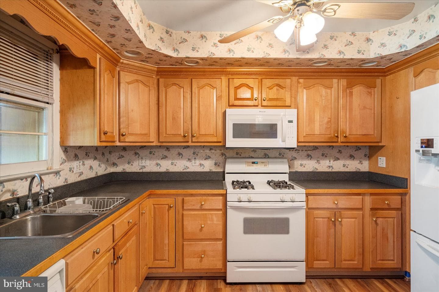 8261 Spring Knoll Drive photo 15
